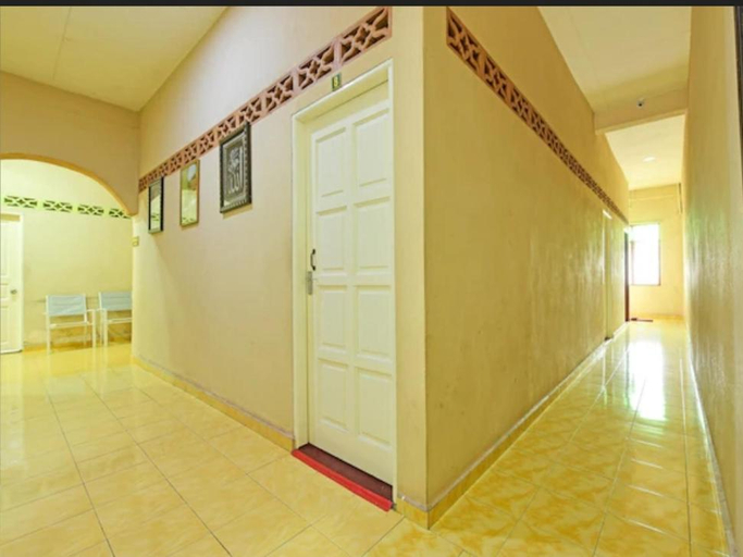 Others 5, Hotel azimah, Pasir Putih