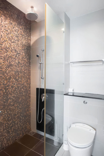 Bathroom 5, Swiss Garden Residences by Emily, Kuala Lumpur
