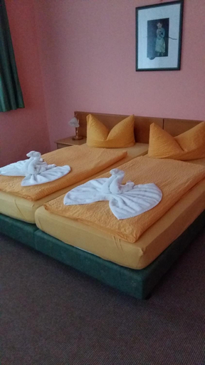 Bedroom 3, Hotel "an Der Warthe", Altmarkkreis Salzwedel
