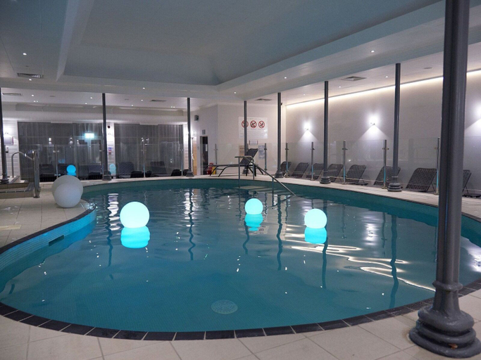 Sport & Beauty 3, Felbridge Gatwick Hotel & Spa, Surrey