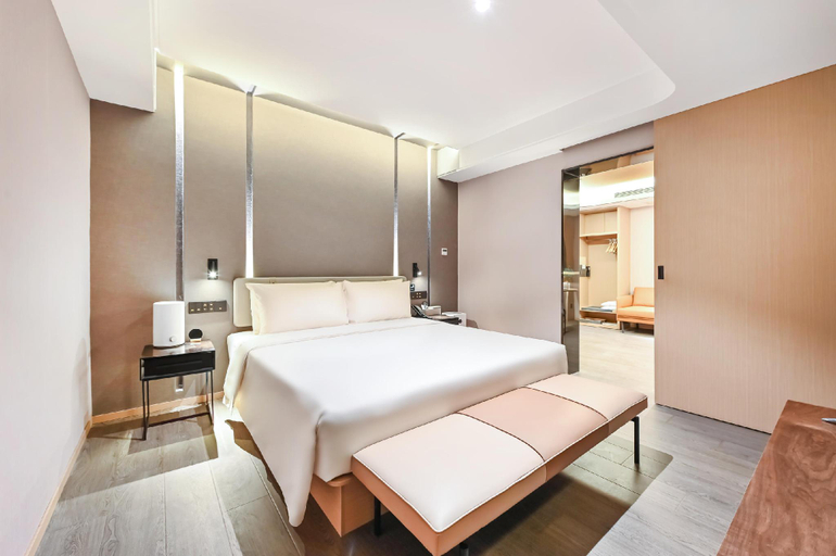 Bedroom 2, Atour Hotel Beijing West Station Liuliqiao, Beijing