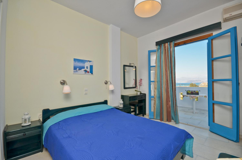 Bedroom 3, Dilino Hotel Studios, South Aegean