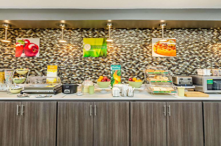 Food & Drinks 5, Quality Inn, Shiawassee