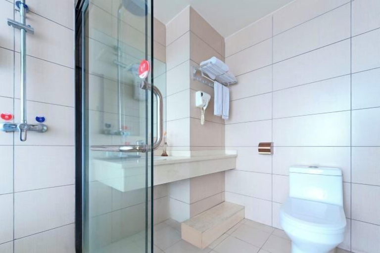 Bathroom 4, Ziyunxuan Hotel (Guilin High-Speed Railway North Station), Guilin