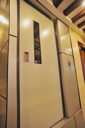 Others 5, Hotel Aarati, Bagmati