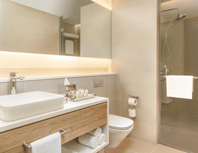 Bathroom 5, Hyatt Centric Soalteemode Kathmandu, Bagmati