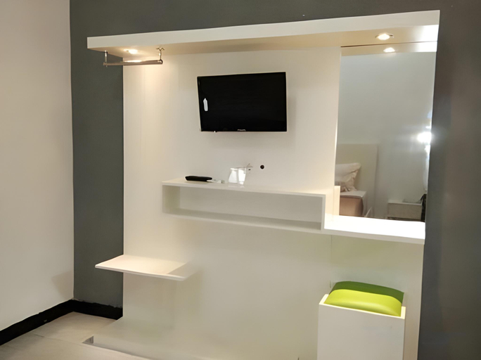 Bathroom 6
