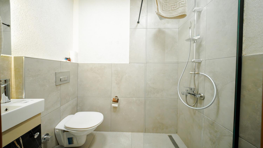 Bathroom 4, Sahil Boutique Hotel, Fatih