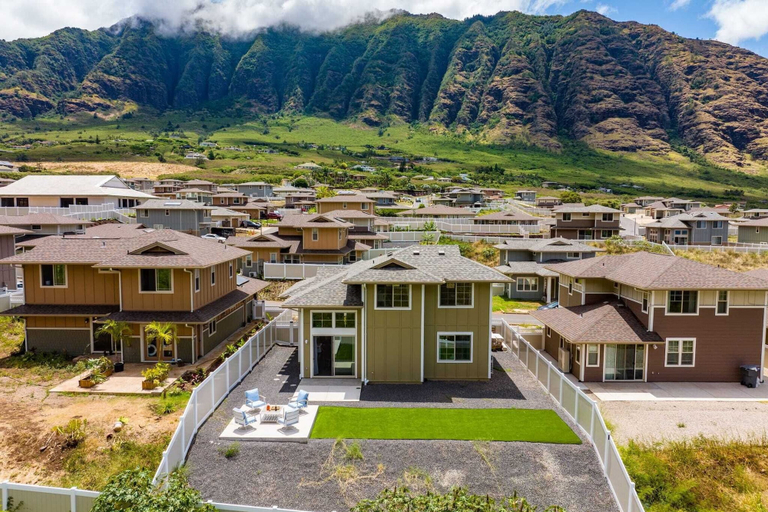 Exterior & Views 2, Mauna View by Avantstay 10min to Beach, Backyard, Honolulu