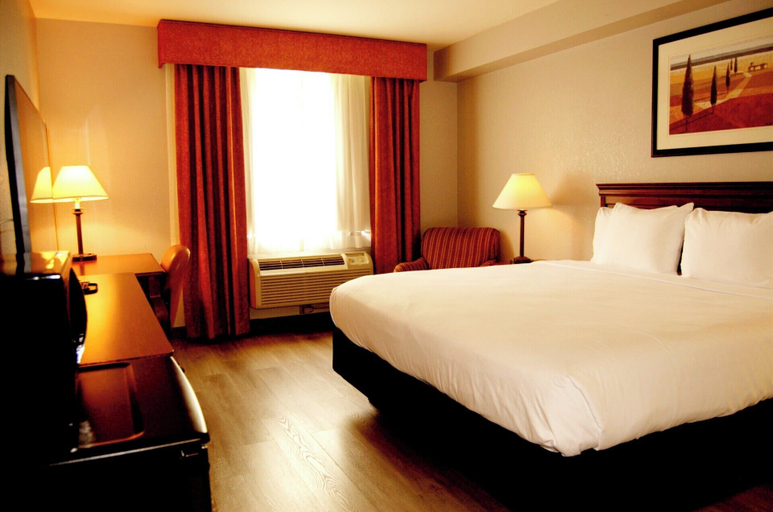Bedroom 4, Staywell Inn & Suites, Middlesex