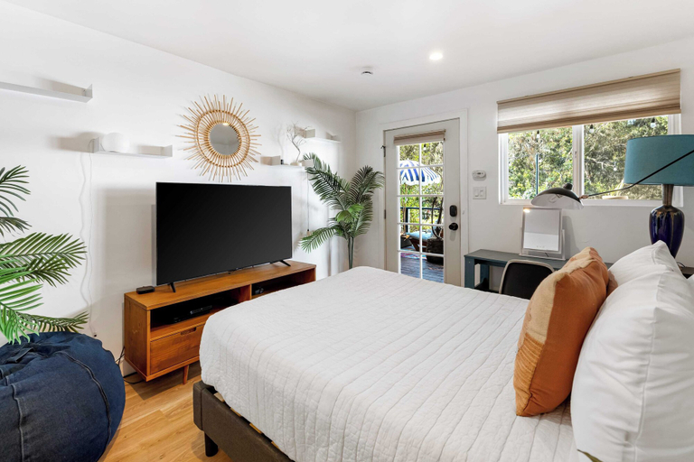 Bedroom 4, Chic LA Hideaway w/ Soaking Tub, Firepit Lounge & Tranquil Backyard, Los Angeles