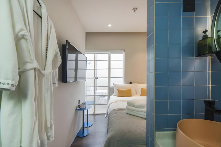 Bathroom, The Great Madras, Singapore