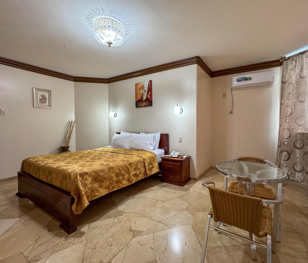 Bedroom 2, Hotel Bucaneiro, Manta