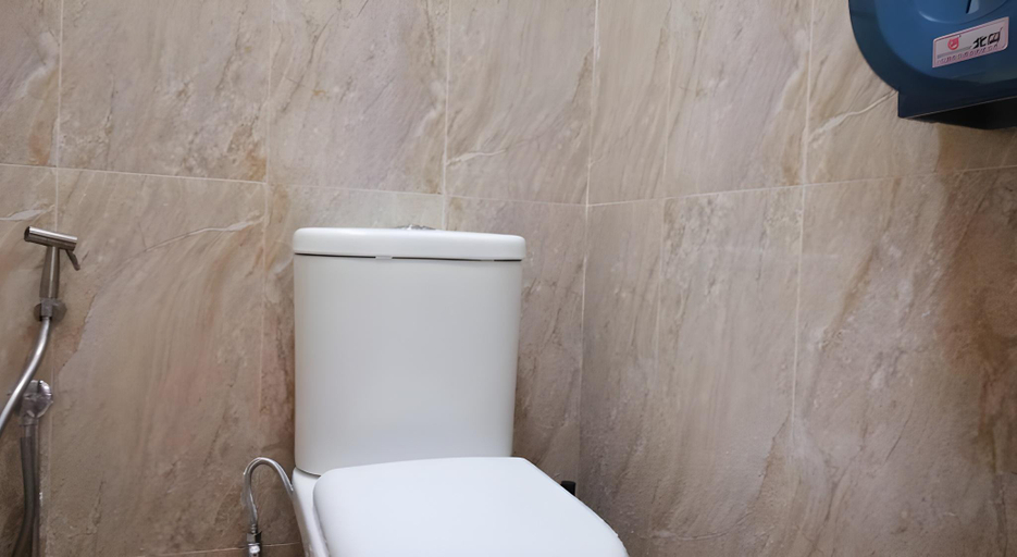 Bathroom 6