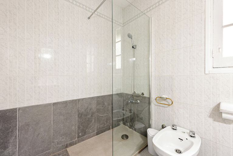Bathroom 4, Stay U-nique House Juan de Herrera, Málaga