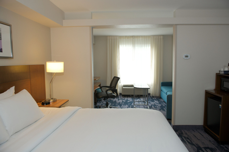 Bedroom 3, Fairfield Inn & Suites By Marriott Memphis Germantown, Shelby