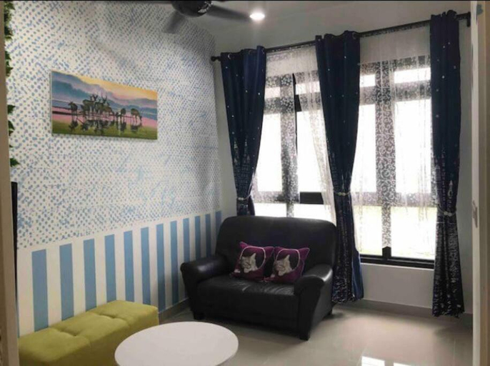 Others 5, RM50  SUPER KING BED PROMO 🛌  5 MINS to LEGOLAND, Johor Bahru