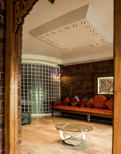 Room 4, The Famous Floor Sleeps 26 and Group Acc Sleeps30, Sefton