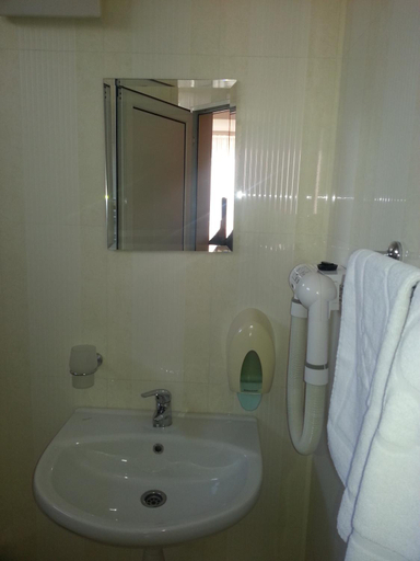 Bathroom 4, Family Hotel Yola, Chepelare