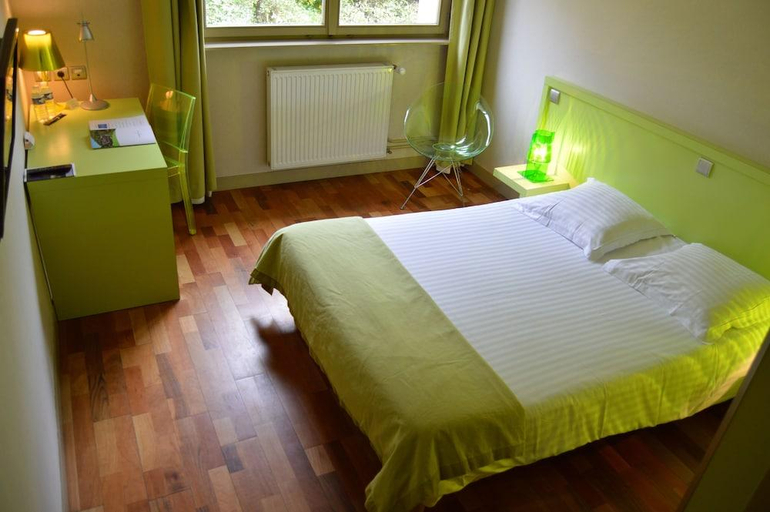 Others 2, Hotel Du Lac, Haut-Rhin