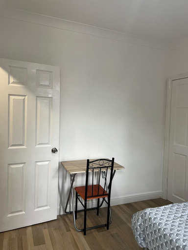 Others 4, Oxborne Rooms UK - Gardner, London