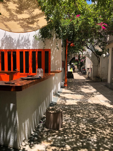 Exterior & Views 2, The Cranberries Hostel Bodrum, Bodrum