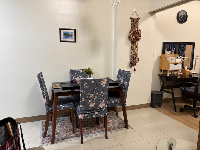 Others 3, Saint honore megaworld business park Iloilo City, Iloilo City