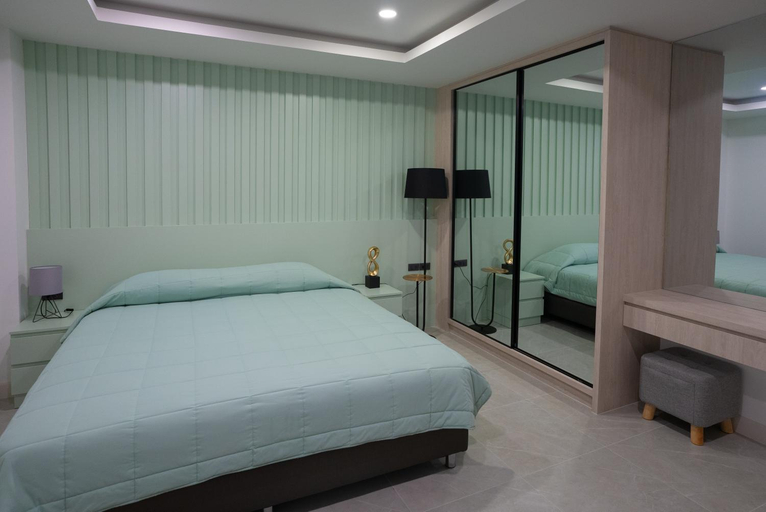 Bedroom 3, Three One East, Pattaya
