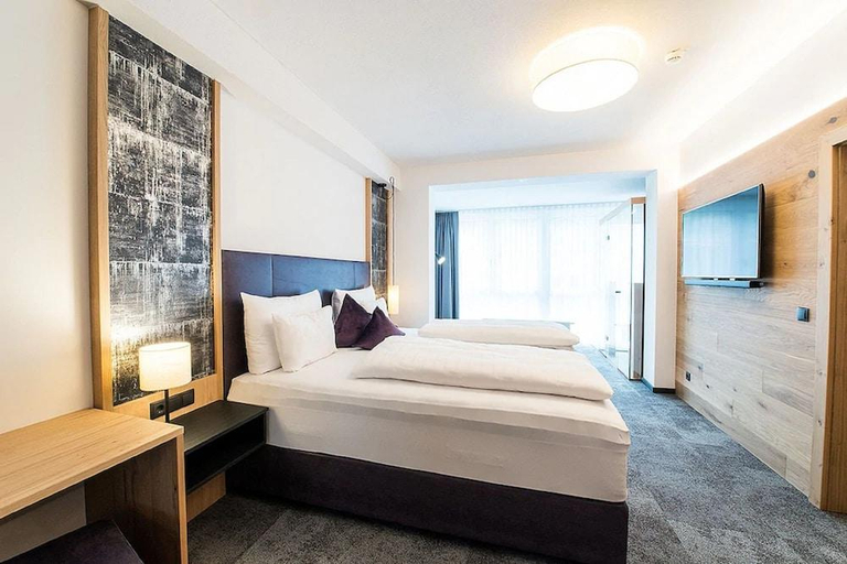 Bedroom 2, Arthurs Hotel am Achensee, Schwaz