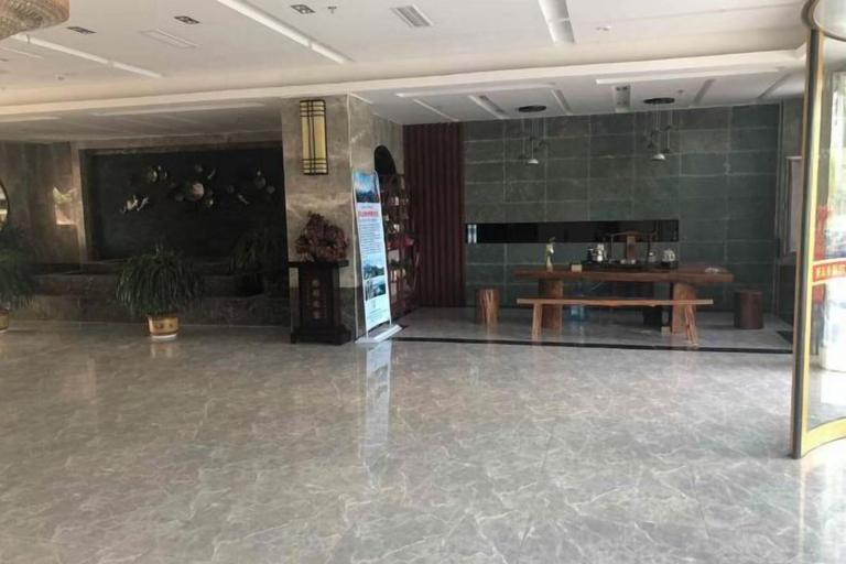 Others 5, Seven Hotels, Linyi