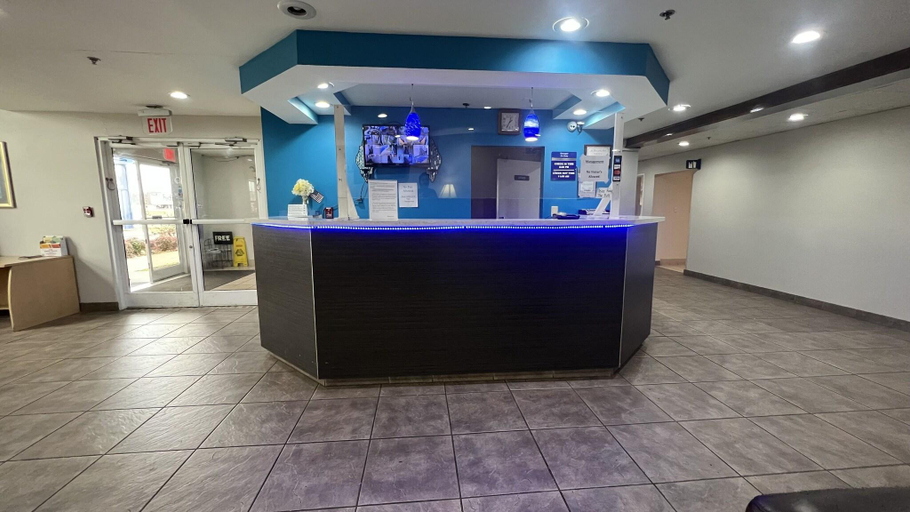 Public Area 2, Americas Best Value Inn & Suites Jackson, TN, Madison