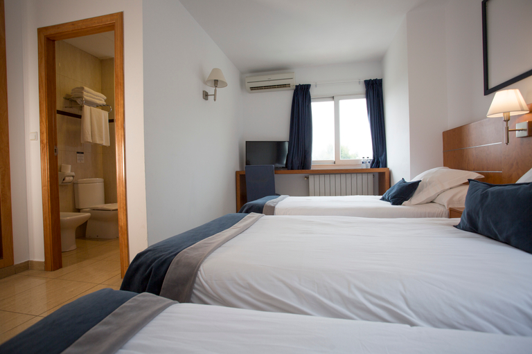 Bedroom 5, Savoy Hostal, Alicante