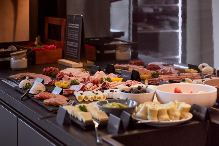 Food & Drinks 5, Adagio Stuttgart Neckarpark, Stuttgart