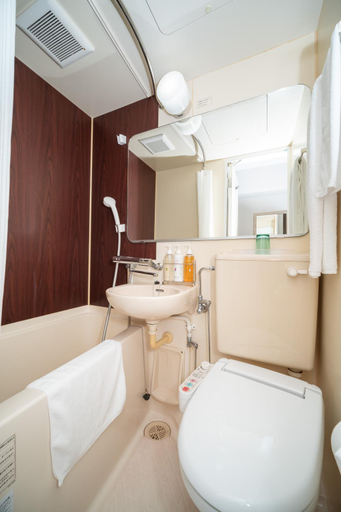 Bathroom 3, Super Hotel Kobe, Kobe