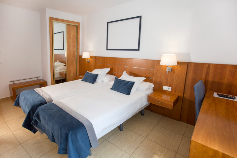 Bedroom 3, Savoy Hostal, Alicante