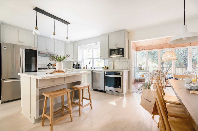 Interior 4, Elegant Wine Country Retreat With Pool, Fireplace & Scenic Deck Views, Sonoma