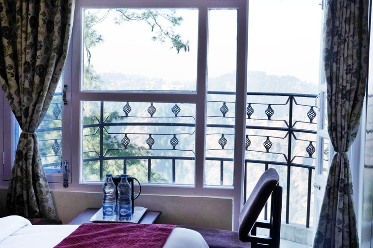Bedroom, Hotel Woodpark, Shimla
