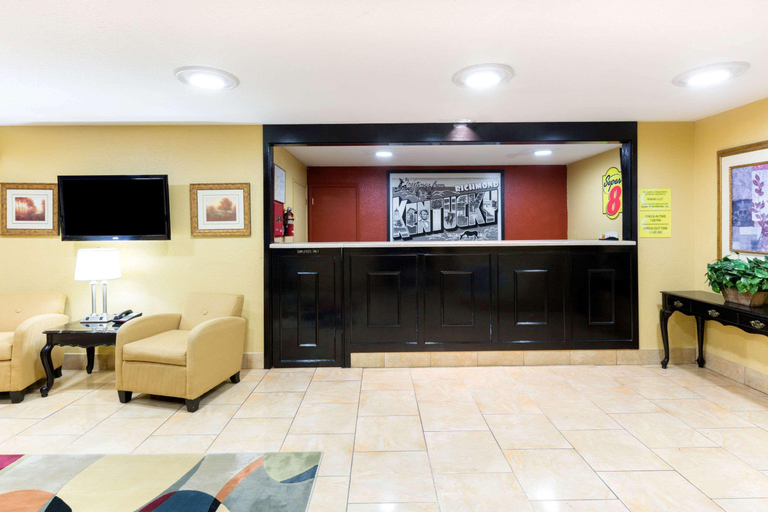 Public Area, Super 8 By Wyndham Richmond, Madison