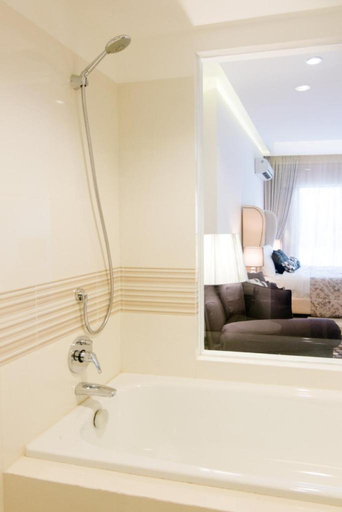 Bathroom 3, Mansion28@Dharmawangsa, South Jakarta