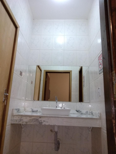 Bathroom 4, Ipe Rosa Hotel, Bauru