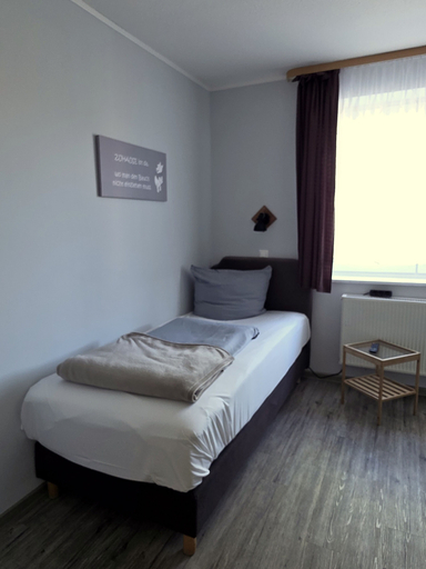 Bedroom 4, Lieth Hotel Grünreich, Heidekreis