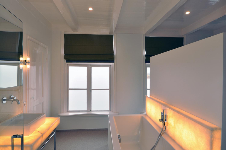 Others 5, Boetiek Hotel Kampen, Kampen