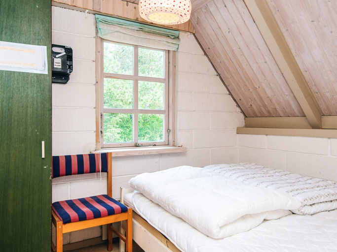 Bedroom 2, 5 Person Holiday Home in Ringkobing-by Traum, Ringkøbing-Skjern