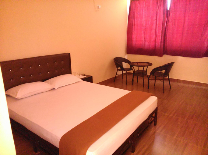 Bedroom 2, Amoura Guest House, North Goa