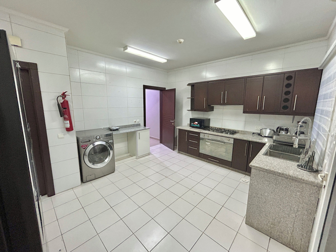 Others 5, George Residence Banana Island Rd Ikoyi, LagosIsland