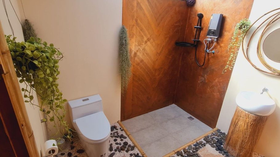 Bathroom 3, Tee Bungalow in the jungle, Mueang Krabi