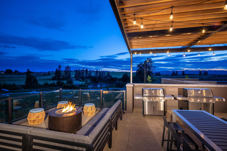 Food & Drinks 5, Home2 Suites by Hilton Kalispell Whitefish, Flathead