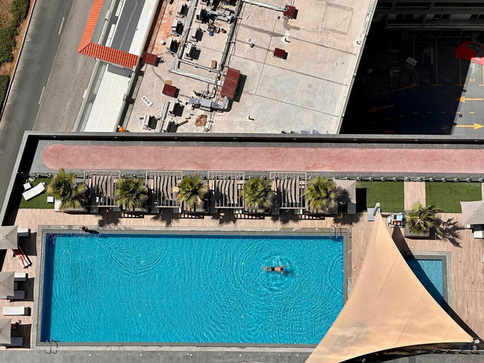 Sport & Beauty 4, Luxury One-Bedroom Apartment in Bloom Heights, Dubai