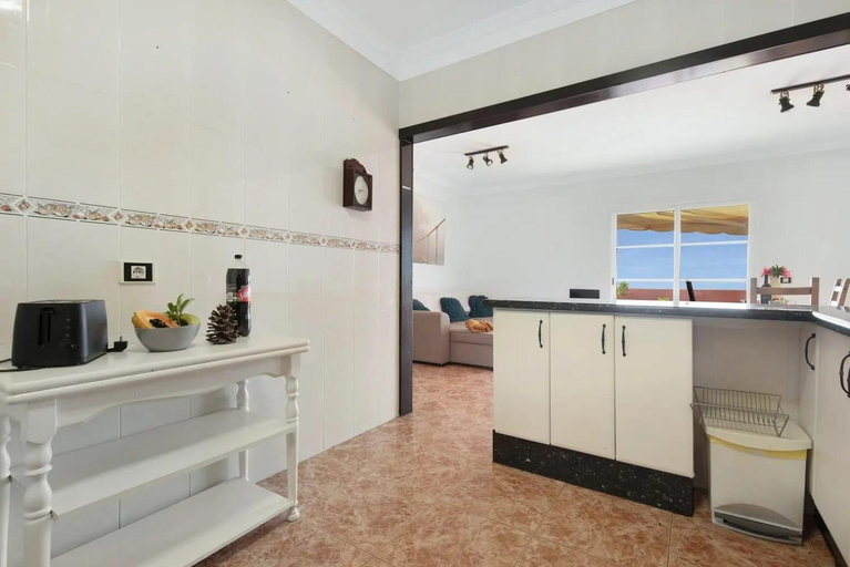 Others 5, 2-bed House Sleeps 4 With Free Parking, Santa Cruz de Tenerife