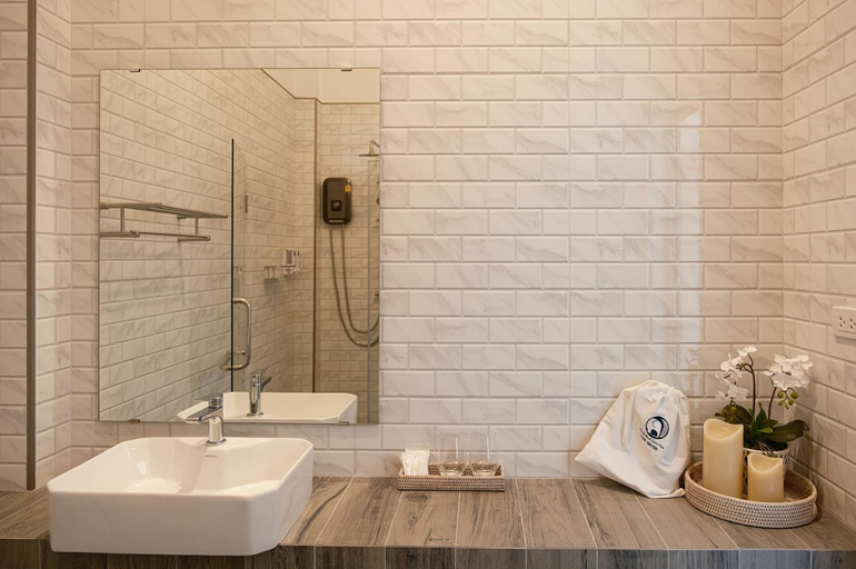Bathroom 3, KaiBaeBeach GrandView, Koh Chang
